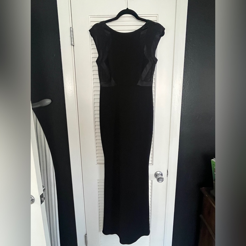 Long fitted black dress